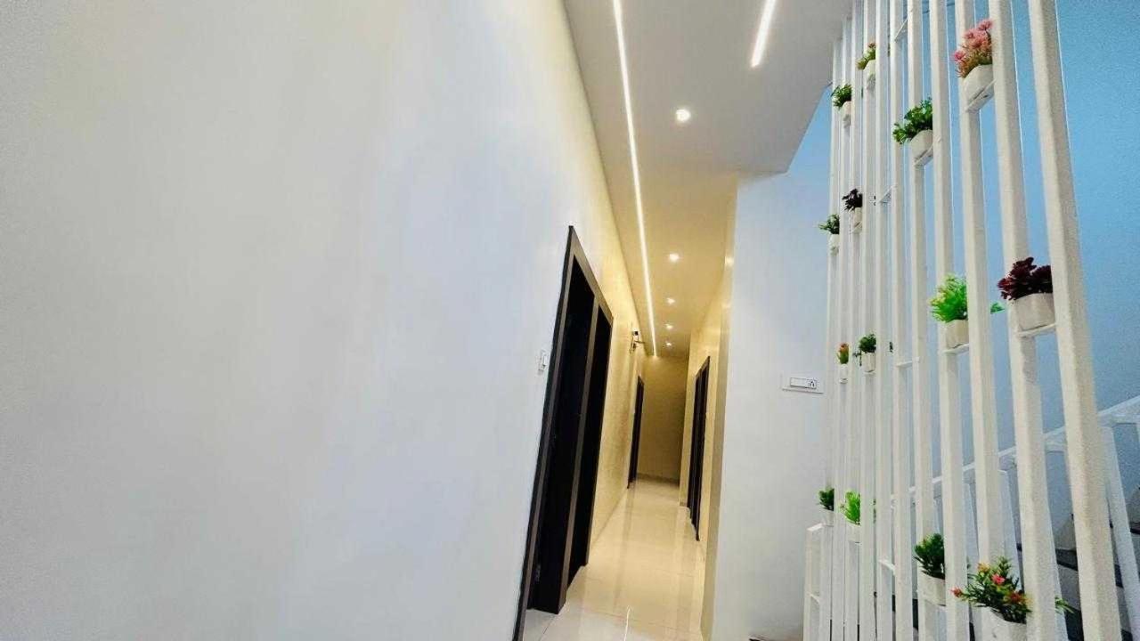 Oyo Hotel Elite Chandrapur Esterno foto