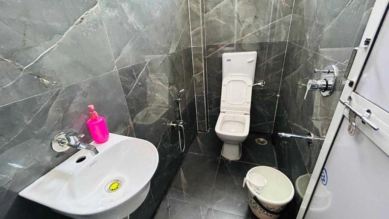 Oyo Hotel Elite Chandrapur Esterno foto